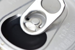 how to open a soda can quietly methods